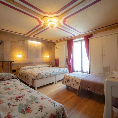 Hotel Della Nouva Пила Екстериор снимка