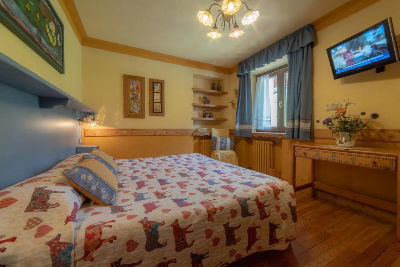 Hotel Della Nouva Пила Екстериор снимка